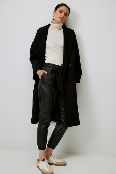 Touché Privé Leather Pants with Spring in the Waist