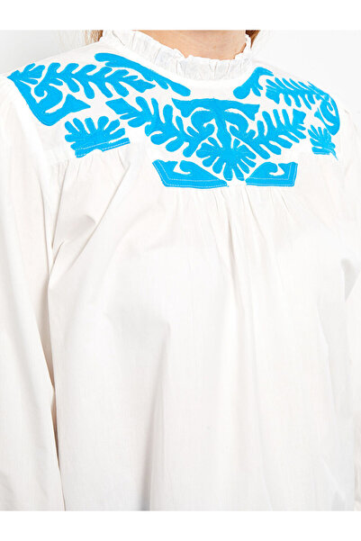 LC Waikiki Langärmlige Oversize-Damenbluse mit hohem Kragen und Stickerei