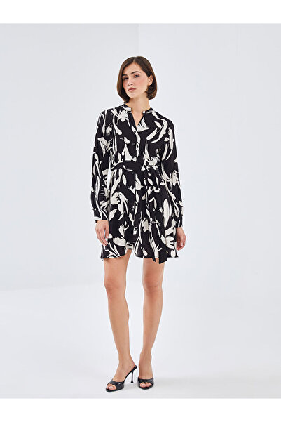 LC Waikiki Rochie cămașă de damă cu guler înalt negru cu model