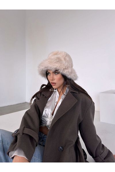 Kapin Ecru Fur Round Plush Slavic Hat