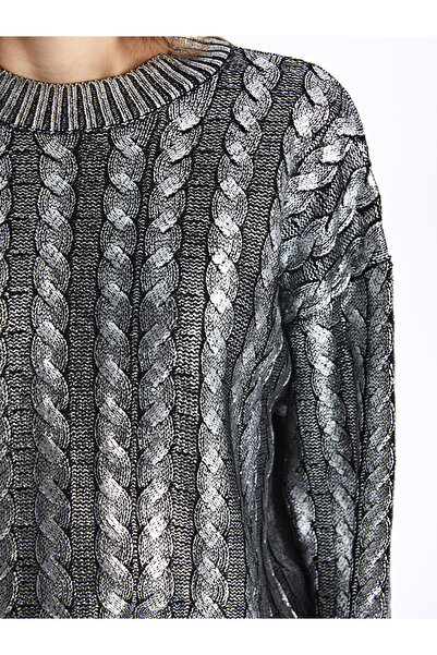 LC Waikiki Dámský kovový pletený svetr s dlouhým rukávem s vlastním vzorem Crew Neck