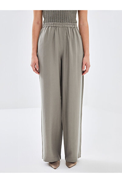 LC Waikiki Elastic Waist Loose Fit Women's Trousers