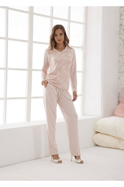 Relax Mode Women's Thermal Pajamas Set - 10354