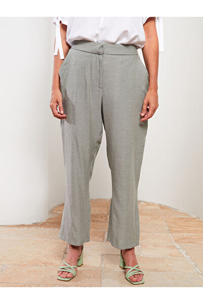 LC Waikiki Női normál szabású egyenes nadrág elasztikus derékkal