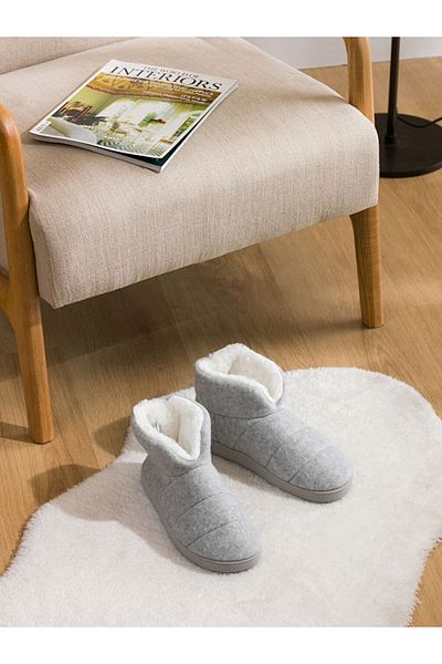 LC Waikiki Γυναικείες μπότες για το σπίτι LCW STEPS βελούδινα