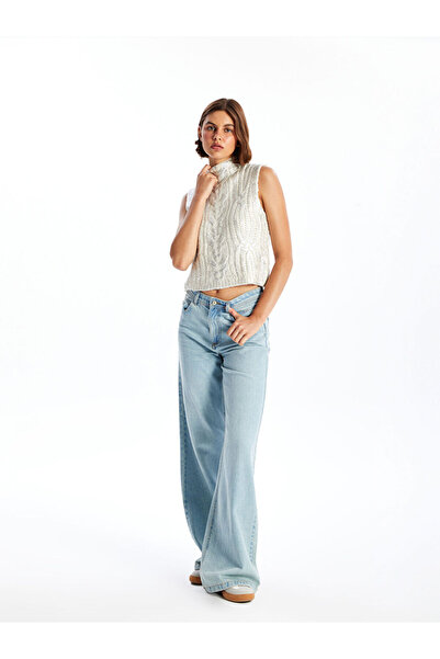 LC Waikiki Ecru Half Turtleneck Self-Patterned Women's Knitwear Sweater