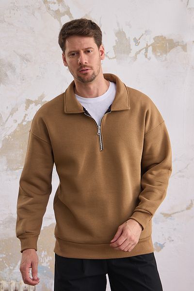 MAXIMILLIAN Men's Caramel Color Regular Fit Half Zipper Sweatshirt