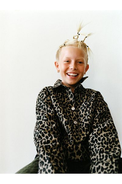 Zeyder Kids Jachetă de blugi cu imprimeu leopard pentru fete
