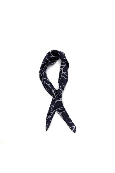 nazipek Pamuklu Geometrik Desen Bandana 50x50cm İnce Fular