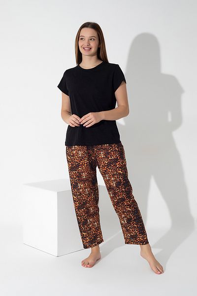 ModaLeaf Set de pijamale cu mânecă scurtă cu model leopard de culoare neagră 311