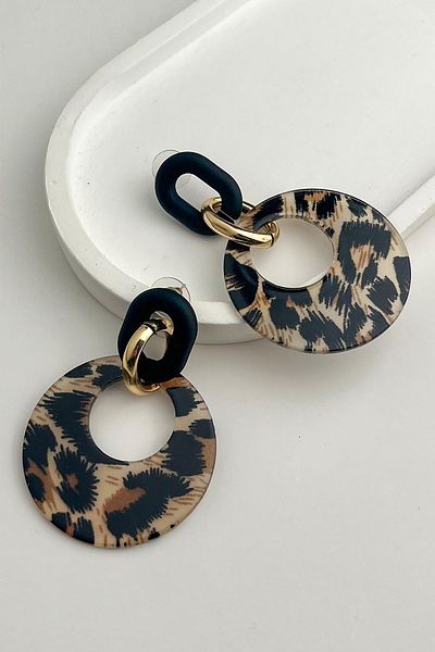 Modex Metal Detailed Leopard Print Dangle Earrings (4*7 cm)