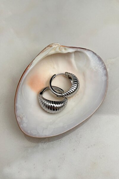 Modex Serrated Oval Hoop Earrings (Indoor: 2cm)