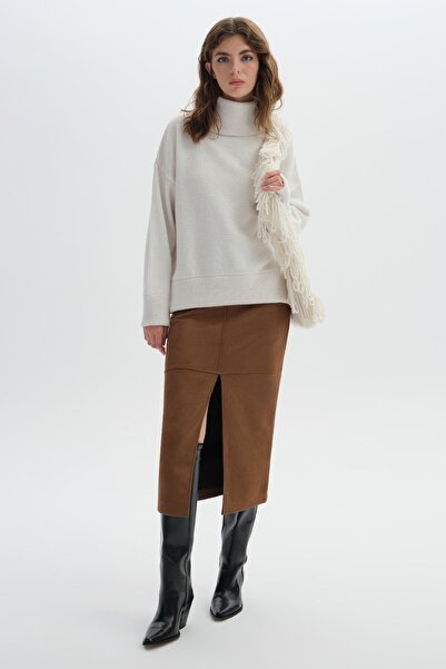 SHERIN Ecru Turtleneck Knitwear Sweater