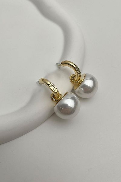 Modex Nail Model Pearl Dangle Earrings