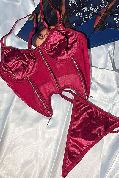 C&City Ausgefallenes kurzes Bustier-Set mit Steindetails 6502 Kirsche