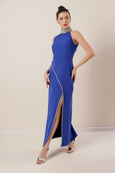 By Saygı Detailní kamenné dlouhé šaty s rozparkem vpředu