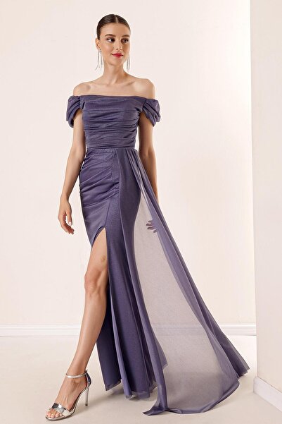 By Saygı Stříbrné dlouhé šaty s nízkým rukávem podšité vpředu