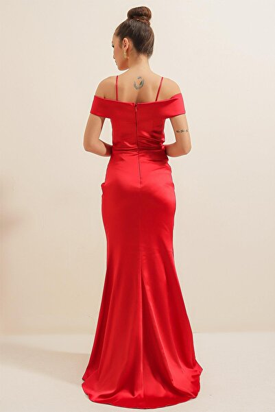 By Saygı Kayık Yaka Eteği Pileli Astarlı Saten Uzun Elbise