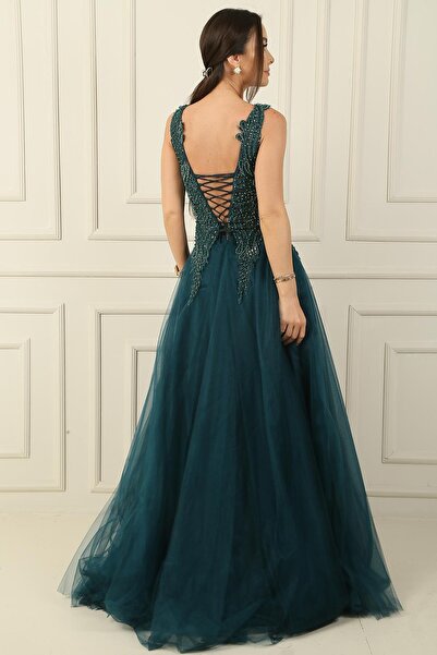 By Saygı Βραδινό φόρεμα από τούλι με κέντημα σε V-λαιμόκοψη - Φόδρα