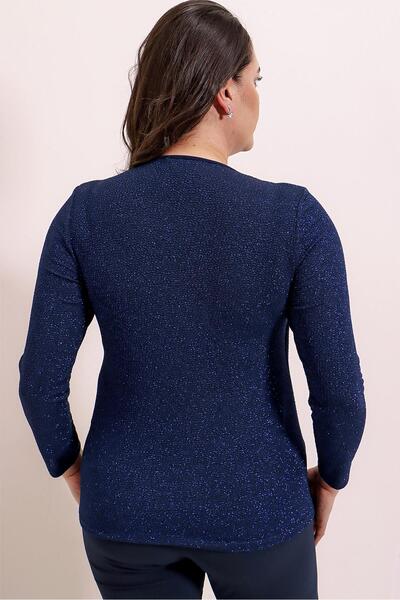 By Saygı Front Buckle Detailed Glitter Plus Size Blouse