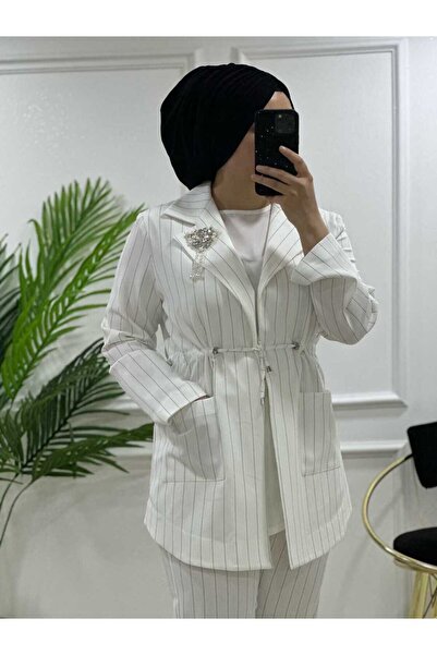 masalabiyem 4217 MY312 EKRU ÇİZGİLİ BROŞLU TAKIM