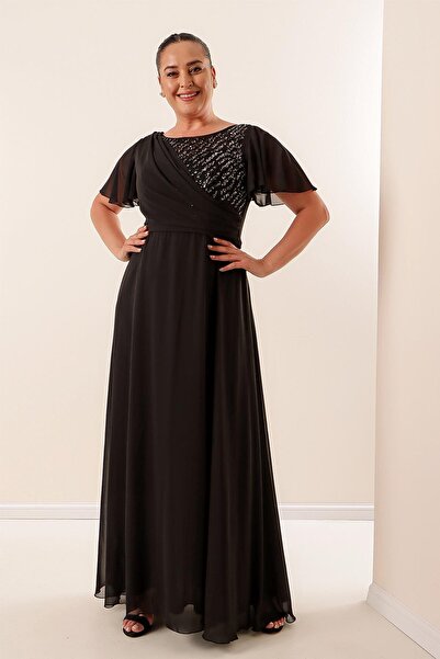 By Saygı Dlouhé šifonové šaty větší velikosti s korálkovou vložkou na přední straně