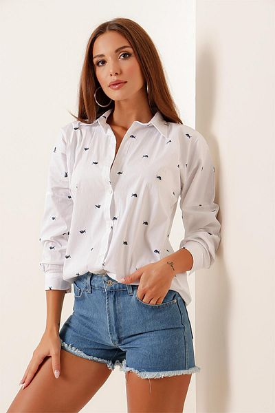 By Saygı Bull Patterned Lycra Shirt