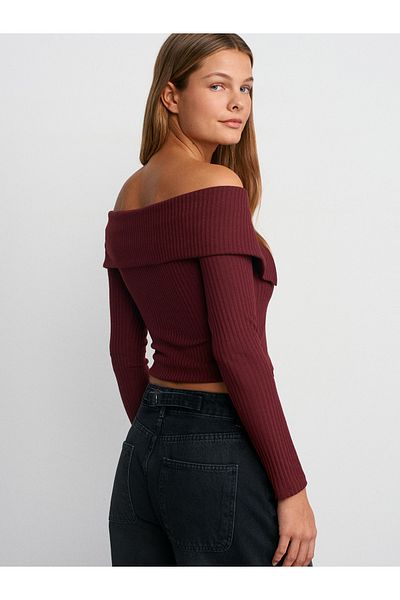 Dilvin 31269 Off-The-Shoulder Button Ball-Burgundy