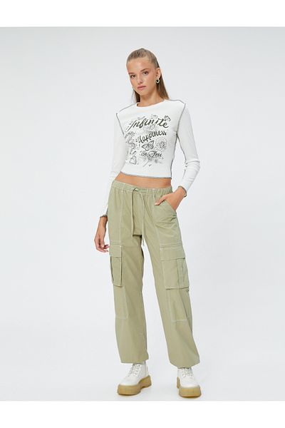 Koton Cargo-Fallschirmhose mit Taschendetail und geschnürter Taille