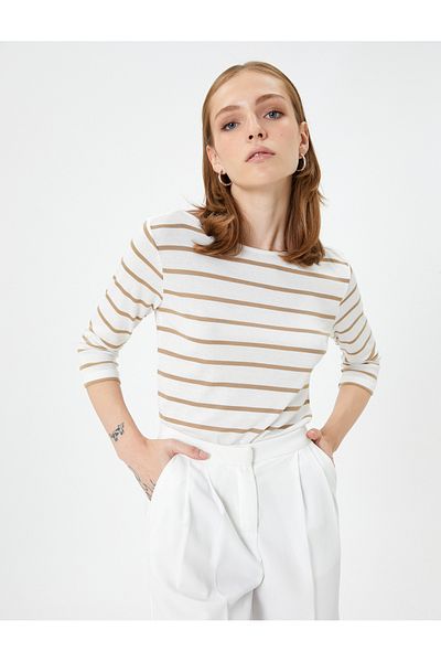 Koton Knitwear T-Shirt Half Sleeve Crew Neck