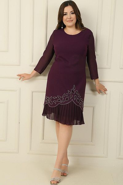 By Saygı Stone Detailed Chiffon Pleated Plus Size Crepe Dress
