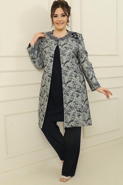 By Saygı Schmuck mit Steindetail an Kragen und Ärmeln, gefütterte Jacquardjacke mit Tanktop und Hose darin, große Größe, 3-teilig