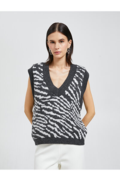 Koton V-Neck Sweater Knitwear