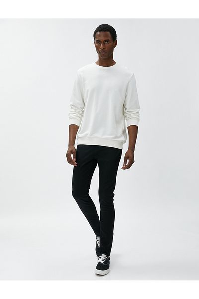 Koton Justin Skinny Jeanshose für Herren - Schwarz 4wam40026nd