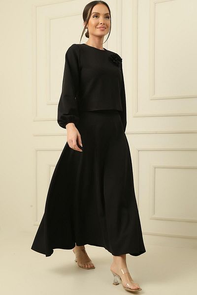 By Saygı Rose Detailed Sleeves Gathered Blouse Flared Skirt 2-Piece Set