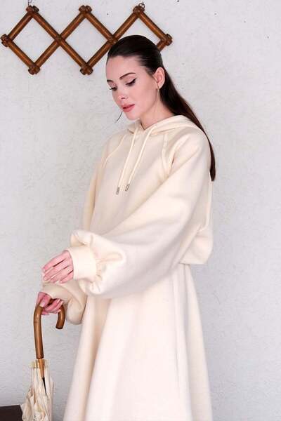 Ceylan Otantik Cream 3 Yarn Sweat & Skirt Set