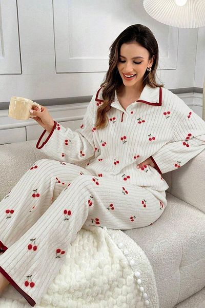 BELLA NOTTE Cotton Cherry Printed Winter Pajamas Set