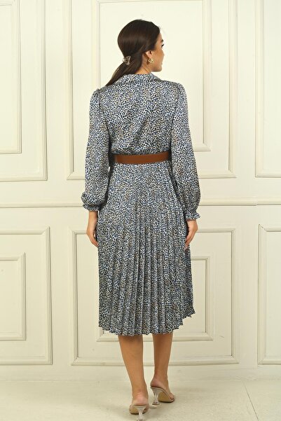 By Saygı Rochie plisată din satin cu imprimeu leopard - cu centură în talie și detaliu căptușeală