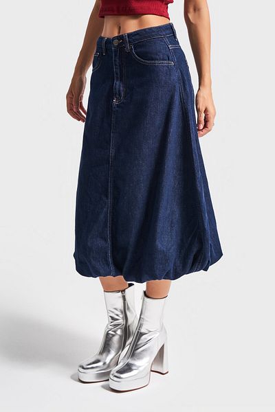 its basic Women's Navy Blue Color 7W450 Midi Length Balloon Fit 100% Cotton Denim Skirt