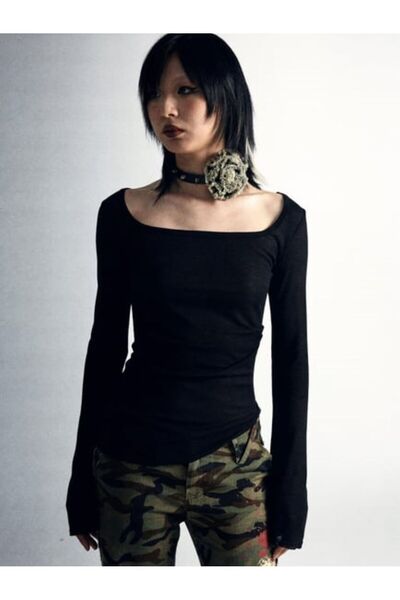 Karakedi Gothic Punk Kırmızı Sırt Baskılı Siyah Uzun Kollu Body