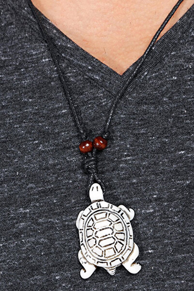 Dejavu قلادة على شكل سلحفاة قابلة للتعديل باللون الأبيض