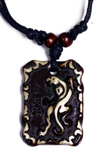 Dejavu Arma Design Adjustable Drawstring Necklace with Embossed Pu-Ma Figure