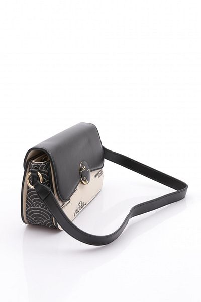 Levidor Black Embossed Pattern Shoulder Bag