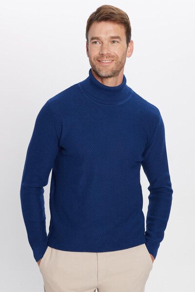 Tudors Erkek Slim Fit Dar Kesim Tam Balıkçı Yaka Desenli Triko Kazak