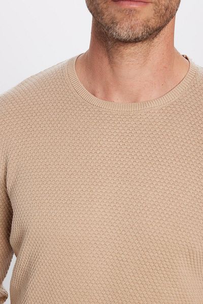 Tudors Slim-Fit-Strickpullover für Herren mit Rundhalsausschnitt und Wabenmuster in Creme
