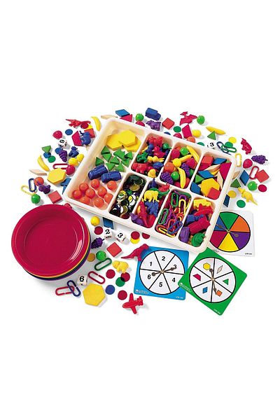 Learning Resources Educational sorting kit with 600 pieces - Various themes