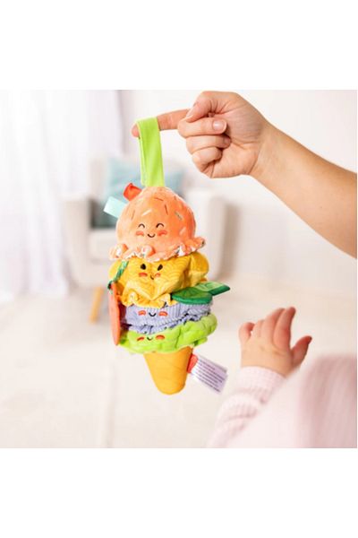 Melissa & Doug Jucarie de calatorie pentru bebe Inghetata la cornet