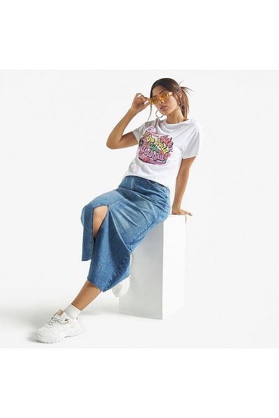 FAV Slogan Print T-shirt with Crew Neck and Short Sleeves