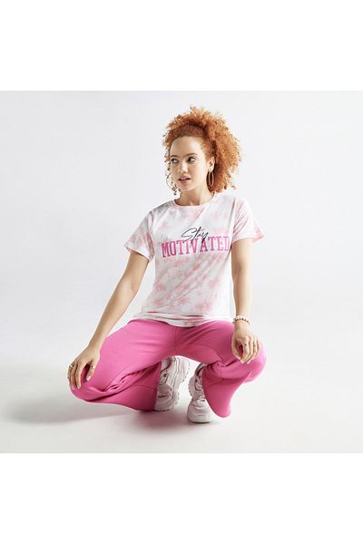 FAV Slogan Print T-shirt with Crew Neck and Short Sleeves