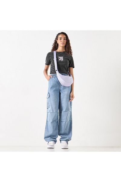SP Characters Snoopy Embroidered T-shirt and Crew Neck and Short Sleeves